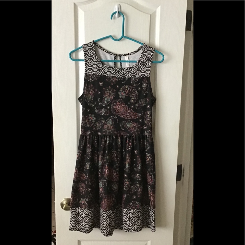 Sleeveless Summer dress size medium